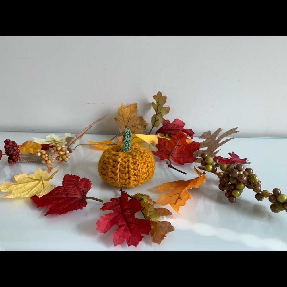 Crochet pumpkin - Picture 3 of 4
